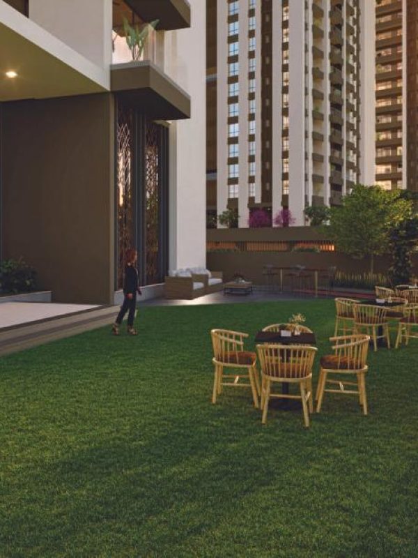 Venkatesh-Erandwane-Central-Amenities-Party-Lawn-Area